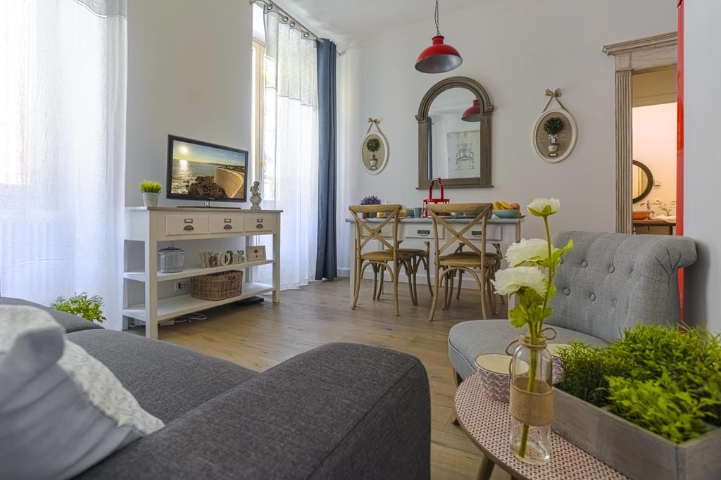 Cassini Gt - 1 Bedroom - Balcony - Place Garibaldi Nice Exterior photo